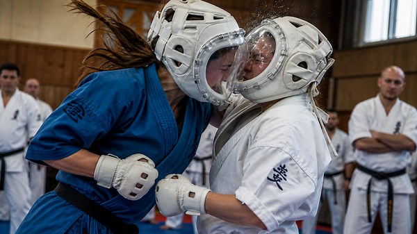 Japanese kudo champion hands karate black belt a humbling sparring defeat