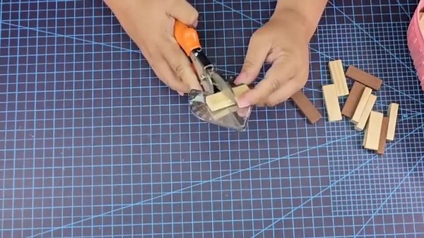 23 BEAUTIFUL 🎃 Pumpkin-Themed Dollar Tree DIY Crafts For Fall