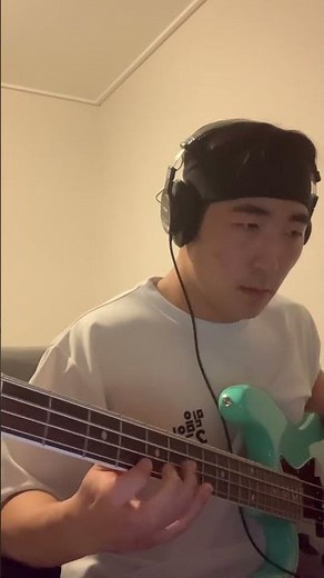 Jamiroquai - Starchild Basscover