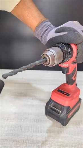 How To Level Drill Bit With Nail #tipsandtricks #woodworking #DIY | Diy tips