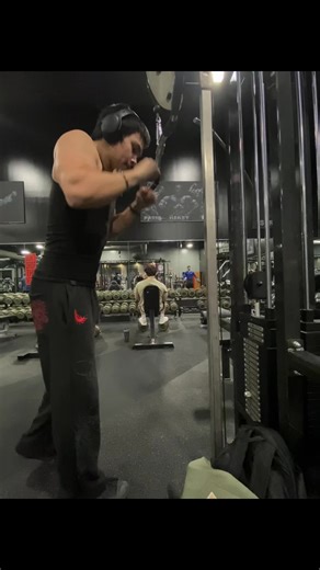 Effective Training Strategies for Bodybuilding Enthusiasts