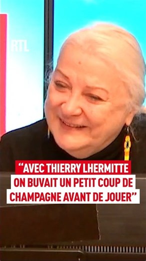 “Avec Thierry Lhermitte on buvait un petit coup de champagne avant de jouer”