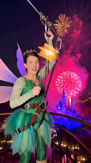 8.3K views · 22 reactions | Tinker Bell’s flight over Disney’s firework show. 栗‍♀️#EnchanterDancer #tinkerbell #fantasyedit #disneyfireworks #magicalmoment | EnchanterDancer | Facebook