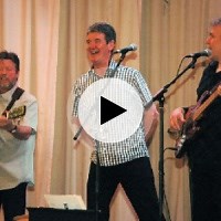 The Houghton Weavers | Lyrics, Song Meanings & Music Videos