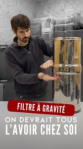 Tu veux savoir comment filtrer l’eau de ton robinet pour boire une eau vraiment pure et saine chez toi ? Filtre sur réseau, osmoseur, filtre à gravité : je t’explique quelle est la meilleure solution et pourquoi. 👉 Et si tu veux aller plus loin et savoir quel système s’adapterait le mieux à TES besoins, tu peux télécharger mon guide offert : https://go.aps-formations.com/l/F09XK | Apprendre Préparer Survivre
