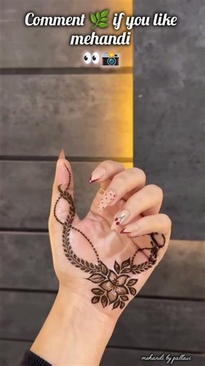 Beautiful mehandi design ...📸#aesthetic #mehndidesign #hennadesign #shorts #trending