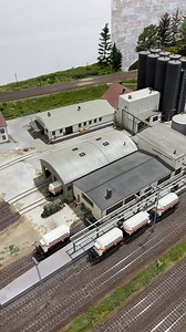 40K views · 814 reactions | Lange Güterzüge auf der Anlage! Top oder Flop ? #modellbahnshoplippe #modellbahner #modellbahnanlage #modelrailwaylayout #modellbahnhobby #modellbahnheute #1zu87 #modelrailroad #modelrailroading #güterzug | modellbahnshop-lippe.com | Facebook