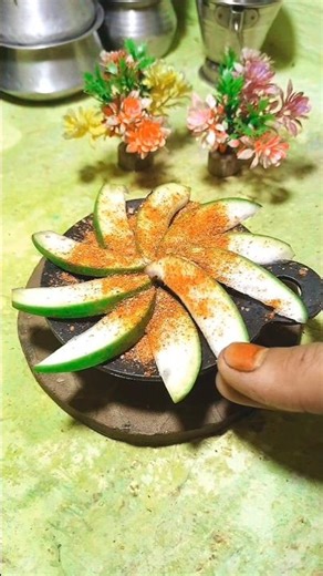 Mini Mango Splash! 🥭💦 | Mini Cooking आम की चटपटी कतली #youtubeshorts #shortsfeed #villagecooking