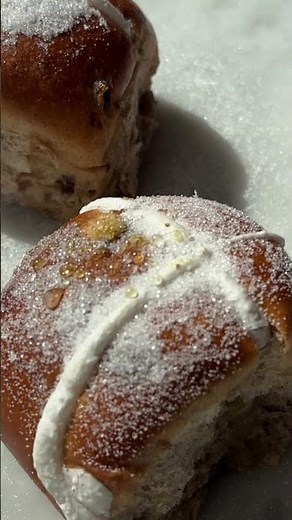 Add a little extra sweetness to breakfast with this brûléed lemon curd hot cross buns recipe 🍋
