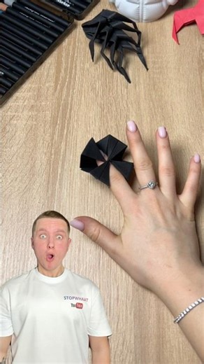 It Grabbed My Finger?! 😳🖐️