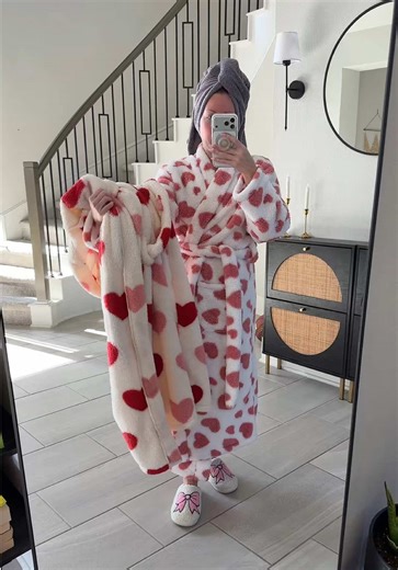 The Softest Cozy Robes Perfect for Valentine's Day