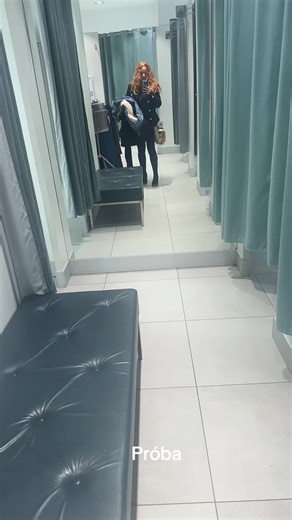 Marjai Judit: Fitting Room Experience