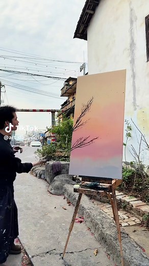 Mr. Xin Yi paints with real branches instead of brushes, coating them in color and pressing them onto the canvas to form trees in a single imprint. By allowing the natural structure of the branch to define the composition, he transforms a straightforward action into a strikingly organic painting method. Artist: 新一先生 / 66611806865 on Douyin #art #painting #creative #nature #process