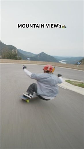 Navigating down the most beautiful mountain pass of spain 🌍