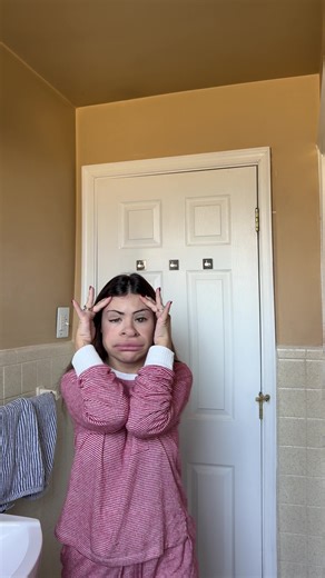 A Day in the Life of a Young Mom: Realistic Insights