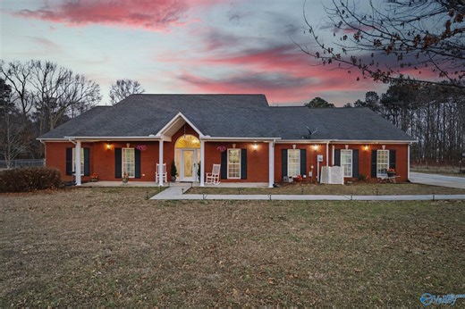 26184-Mooresville-Road-Elkmont-AL-35620-427743543