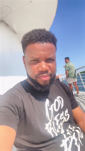 🎼🎤🎸🛳️🛳️🛳️🛳️🏝️🏝️🏝️🏝️🏝️ | Renel Paul