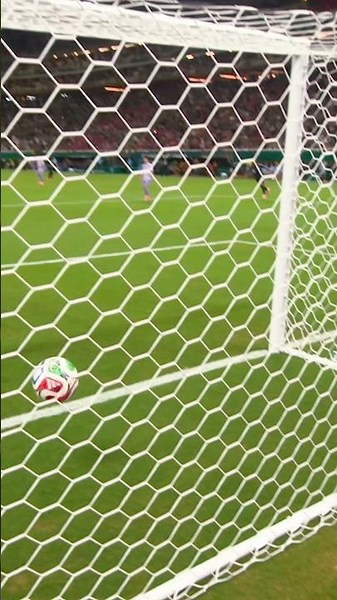 Luis Romo scores the winner for Mexico over Korea Republic! 🇲🇽#FIFAWorldCupOnYT