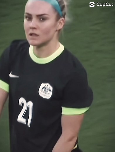Ellie Carpenter Highlights: A Women's Football Edit