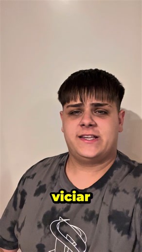 Etienne Tosso on Instagram: "🎮 Servidor de Minecraft ⛏️ Survival + amigos 🔥 Buena onda 24/7 🚀 Entrá y jugá #CapCut #vlog #etiennetosso #minecraft"