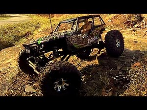 Axial Wraith Trail Run - Electric 4WD Truck Crawling And Trailing