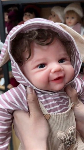 😘 Spend a little time with Finley and let him brighten your whole day.