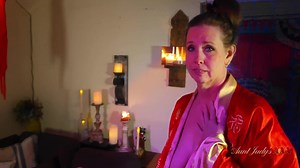 Busty Mature Amateur Autumn Gets A Naughty Massage