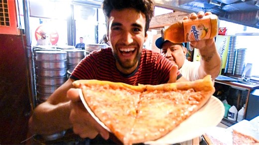 NYC dollar food challenge - can you eat on $1?💵