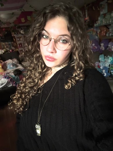 envy adams the women you are 🫡 #fyp #trend #alt #curlyhair #scottpligrimvstheworld