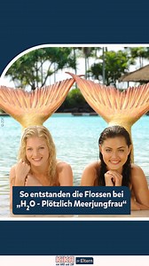 Mit viel Gips, Geduld und Glanz: Jeder Meerjungfrauenschwanz aus „H2O – Plötzlich Meerjungfrau“ ist ein echtes Unikat. Im Video seht ihr, wie die kunstvollen Flossen Schritt für Schritt entstehen. 👉 Alle drei Staffeln "H2O - Plötzlich Meerjungfrau" könnt ihr jetzt auf kika.de/h2o-ploetzlich-meerjungfrau streamen! #KiKA #H2OPlötzlichMeerjungfrau #H2OJustAddWater #KultSerie #CleoSertori #RikkiChadwick #EmmaGilberzt #Meerjungfrauen #TeenSerien #Kindheitserinnerung #nostalgie #kikaretro h2o JuSt aN