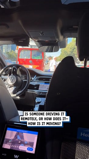 106K views · 568 reactions | This is giving me more reasons to avoid self driving cars 烙 #cars #driving #SelfDrivingCars | UNILAD Tech | Facebook