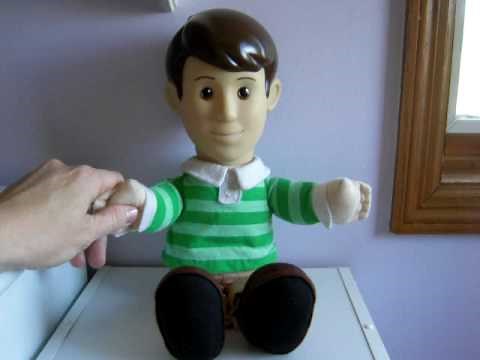 1999 TYCO BLUE'S CLUES TALKING "STEVE" DOLL