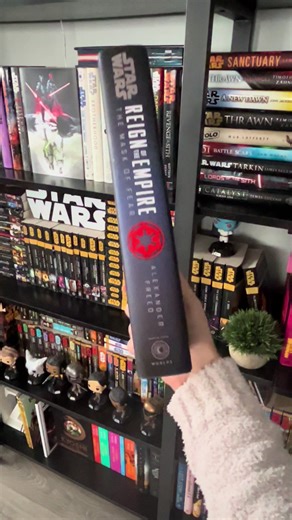 My top Star Wars read of 2025 📚 #starwarsbooks #booktok #books #starwars #bookshelf