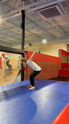 A nice dub back on airtrack #tricking #gymnastics #parkour #flips #tumbling | Aspen Tree