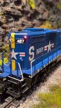 Lionel Corsair GP9 ✈️🫡 METCA Custom run diesel with WWII Planes #train #shorts #layout #video #fyp