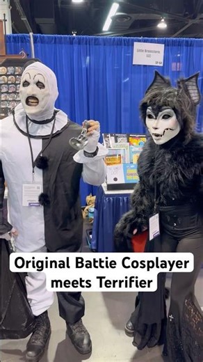 Original Batty Cosplayer Meets Terrifier At Wondercon 2026