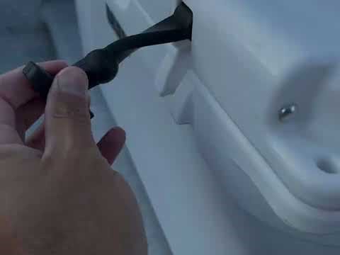 Yeti Cooler Hack in a Clackacraft Drift Boat