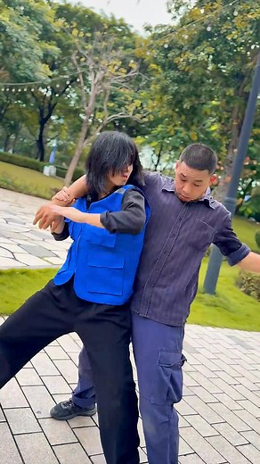 95K views · 1.2K reactions | #comedy #martialarts #humanity #kindness #selfdefense #usreels #contentcreator #actionmovies #kungfu | Hanh Lam | Facebook