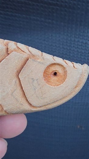 #fishing #lure #lurefishing #predatorfishing #perch #pike #perchfishing #pikefishing #custom #lures #riverfishing #fishinglure #handmade #paint #wood #water #river #alien_predator_lures #handcrafted #luremaking #lurebuilding #handmadelures #arowana | Alien_Predator_Lures | Facebook