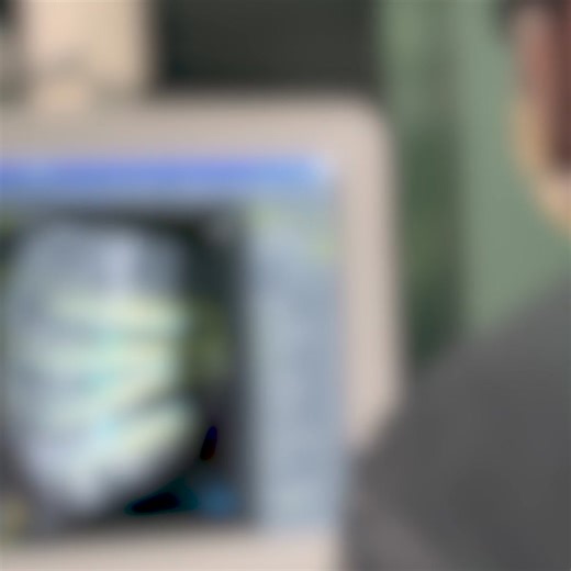 Comprehensive spine care, tailored to you. Get rid of or reduce your back pain to improve daily life. | Essentia Health