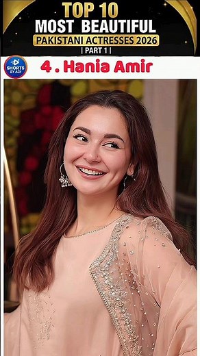 Top 10 Most Popular Pakistani Actresses in the Industry ✨