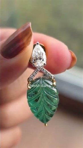 🍃 Emerald Leaf Diamond Drop Earrings – Nature Inspired Luxury