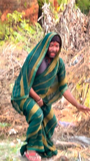 Pankaj Kumar on Instagram: "मख्खड़ भातार 😂😂 #bhojpuri #pankajcomedy99 #reels"