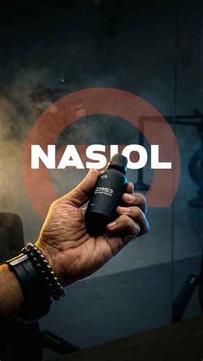 Tint&Orange on Instagram: "Sourced by the best. Applied by the experts. 🛡️🤝 The secret behind this mirror finish? It’s a three-part equation: 1️⃣ The Machine: Ducati Streetfighter. 2️⃣ The Armor: Nasiol ZR53, officially distributed by Tint & Orange. 3️⃣ The Execution: Precision application by the @pointone_customs team! Authentic products, professional application, unreal shine."