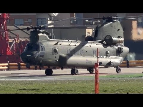 🚁 Boeing CH-47 Chinook, London City Airport!!