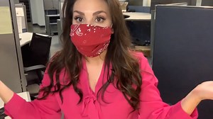 How to make a face mask with a piece of cloth and rubber bands