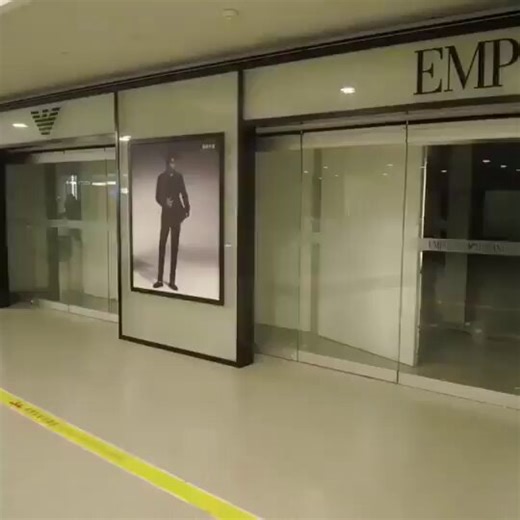 Ken is no different than other China bashers who just use random videos found on the internet to make unverified claims about China. When is the last time Ken has actually visited China? China is now on track to become the #1 tourist economy in the world👇 https://t.co/VyCYyz35nfThe video Ken is showing here is an old section of the Shanghai airport that has been closed for remodelling with these vendors have been relocated to a new section of the airport 🤦🏻‍♂️ Hainan's economy is experiencing