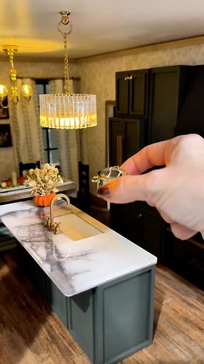 It’s time to brine your turkey, y’all! 🤭 What’s your go-to method for turkey prep?! I love Alton Brown’s brine recipe and it’s been my staple for years now! 🦃 #thanksgiving #dollhouse #miniatures #turkey #brine #dollhouseminiatures | Viva Design Miniatures