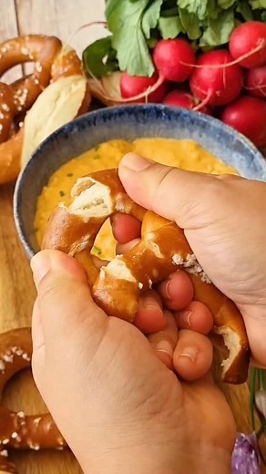 Creamy, tangy Bavarian cheese spread that's perfect with pretzels and beer! 🍺🥨 Want the authentic recipe? Comment "oktoberfest" below! #GermanFood #Obatzda #oktoberfest | My Dinner- Easy German Recipes