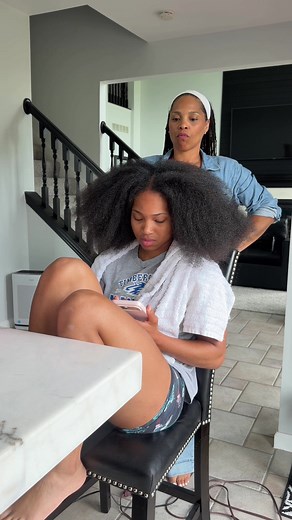 Starter Locs Retwist: How to Begin and Style Soft Locs